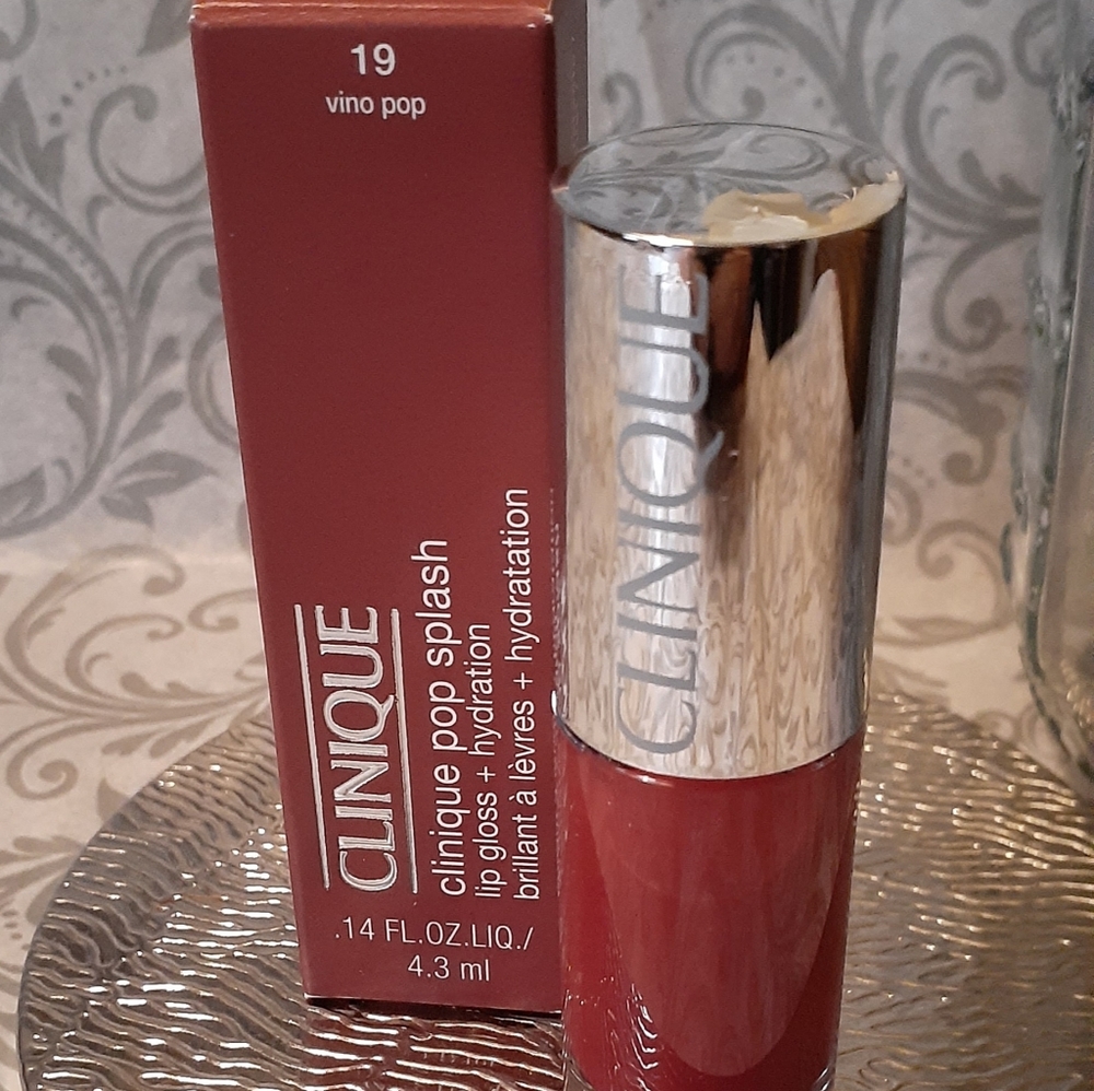 Clinique pop splash lipgloss and hydration